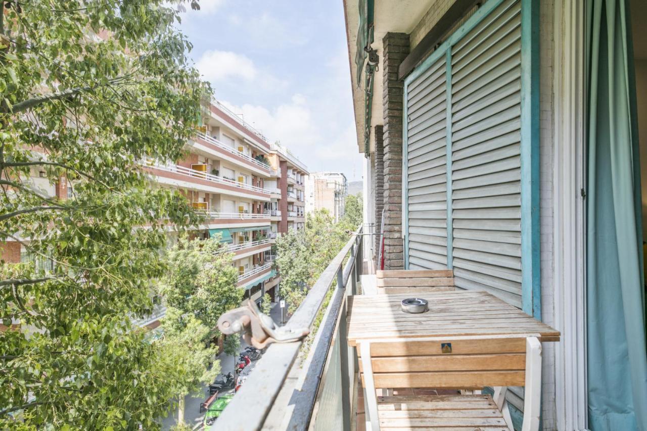 The White Flats Les Corts Apartment Barcelona Exterior photo